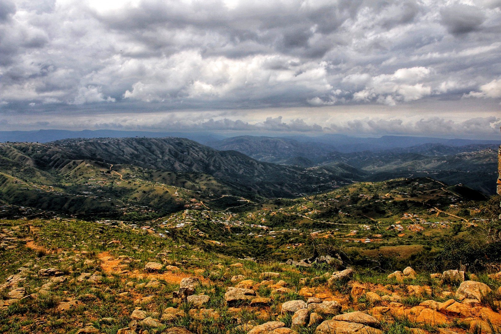 Valley of a Thousand Hills seen from Botha's Hill