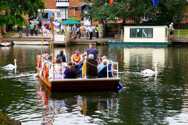 Chain Ferry on the River Avon