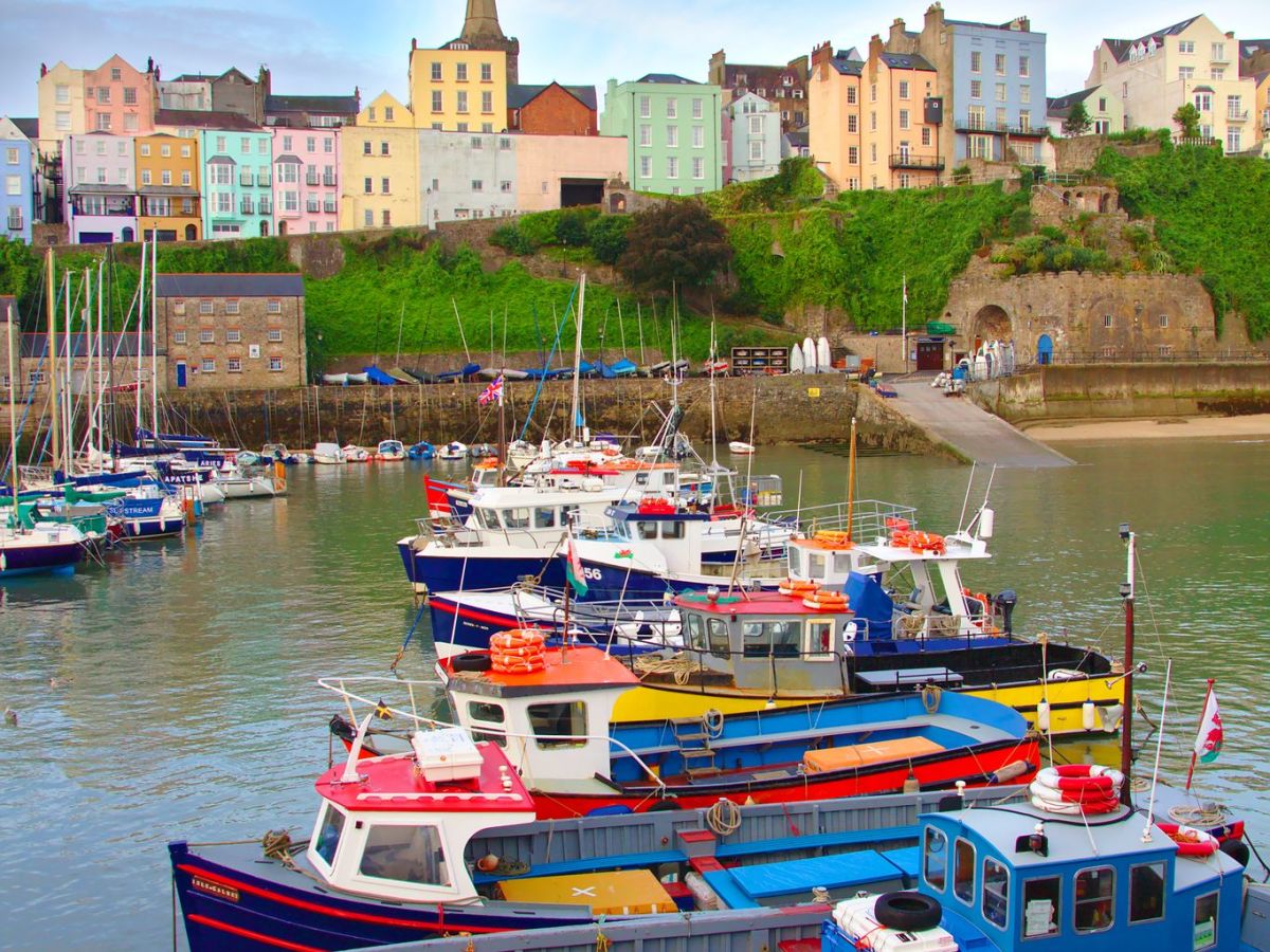 Boats in a Line in Tenby&nbsp;Harbour